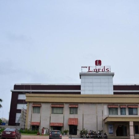 Rang Lords Inn Bharuch Kültér fotó