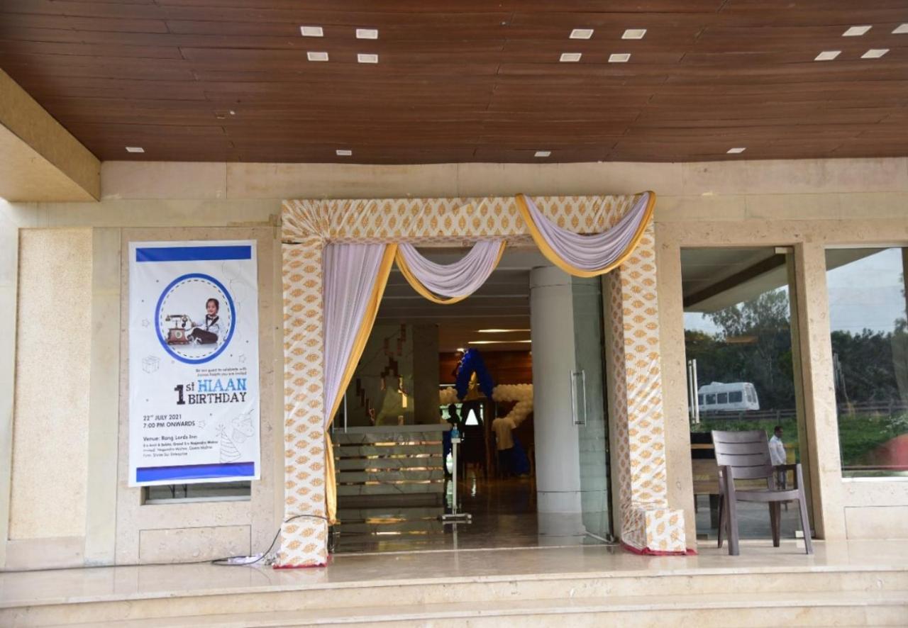 Rang Lords Inn Bharuch Kültér fotó